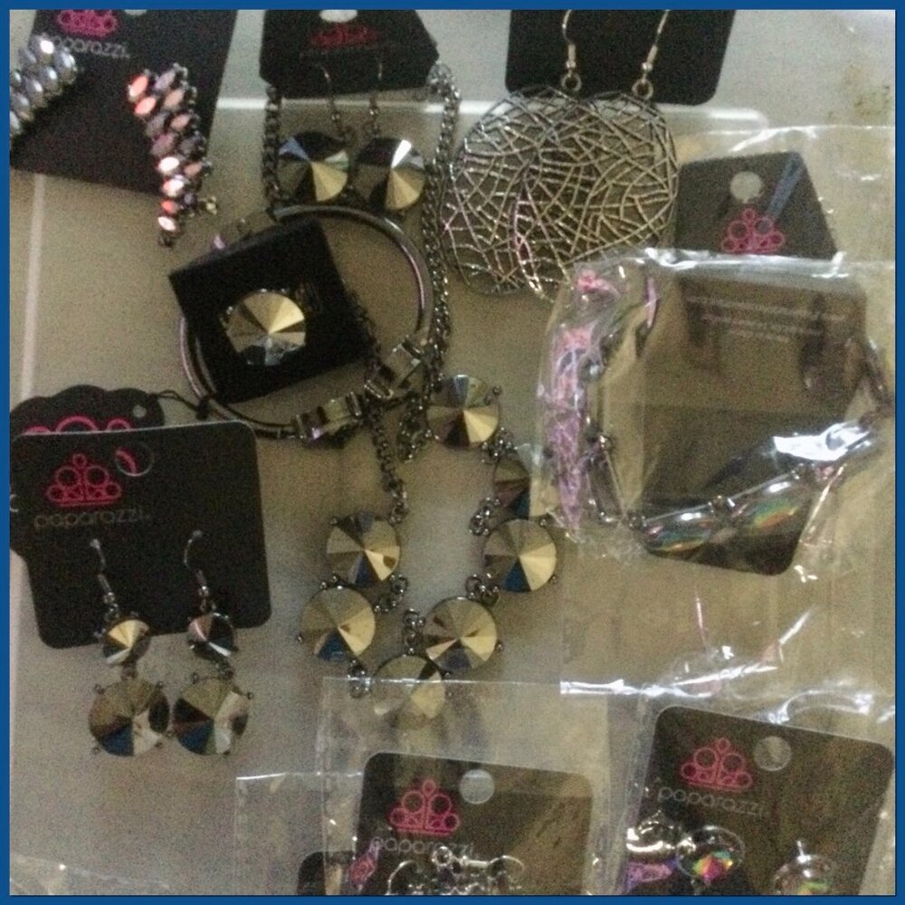 NewOnCard Jewelry Lot_NC3,25pc